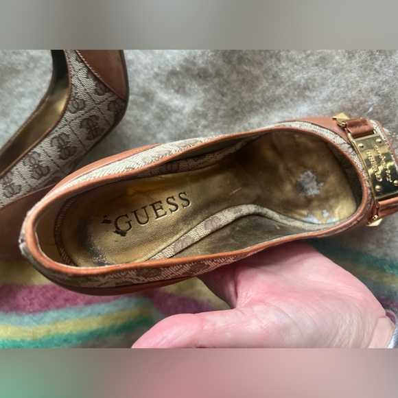 Guess Brown and Tan Patterned Heels - Picture 6 of 9